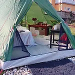 Luksuzni šator Indian Tent Tipi In Shared Lot And Shared Bathroom *