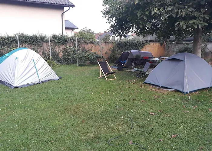 Indian Tent Tipi In Shared Lot And Shared Bathroom Mrse