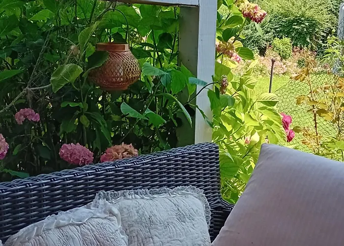 Indian Tent Tipi In Shared Lot And Shared Bathroom *