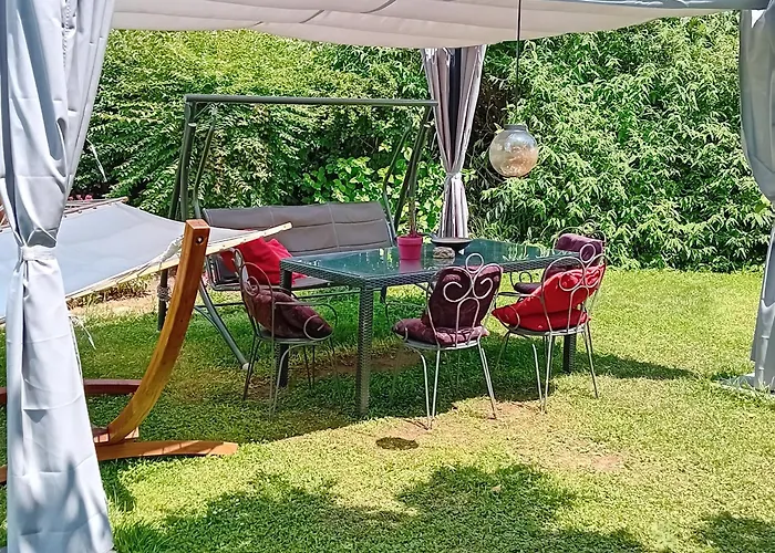 Indian Tent Tipi In Shared Lot And Shared Bathroom Luxury tent Mrse